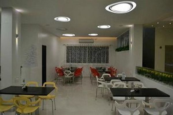 Hotel Sai Mahal (Shirdi)